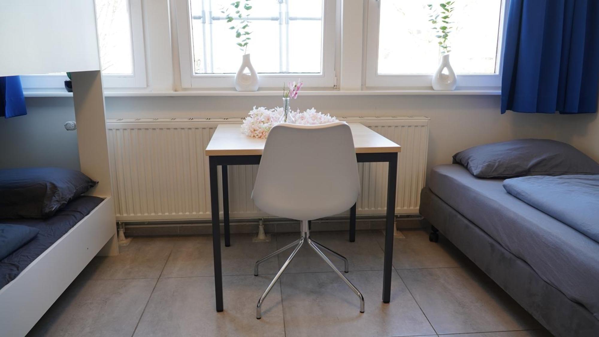 Mk Hostel Oyten - Free Wifi & Parking - 24H Check-In Bagian luar foto