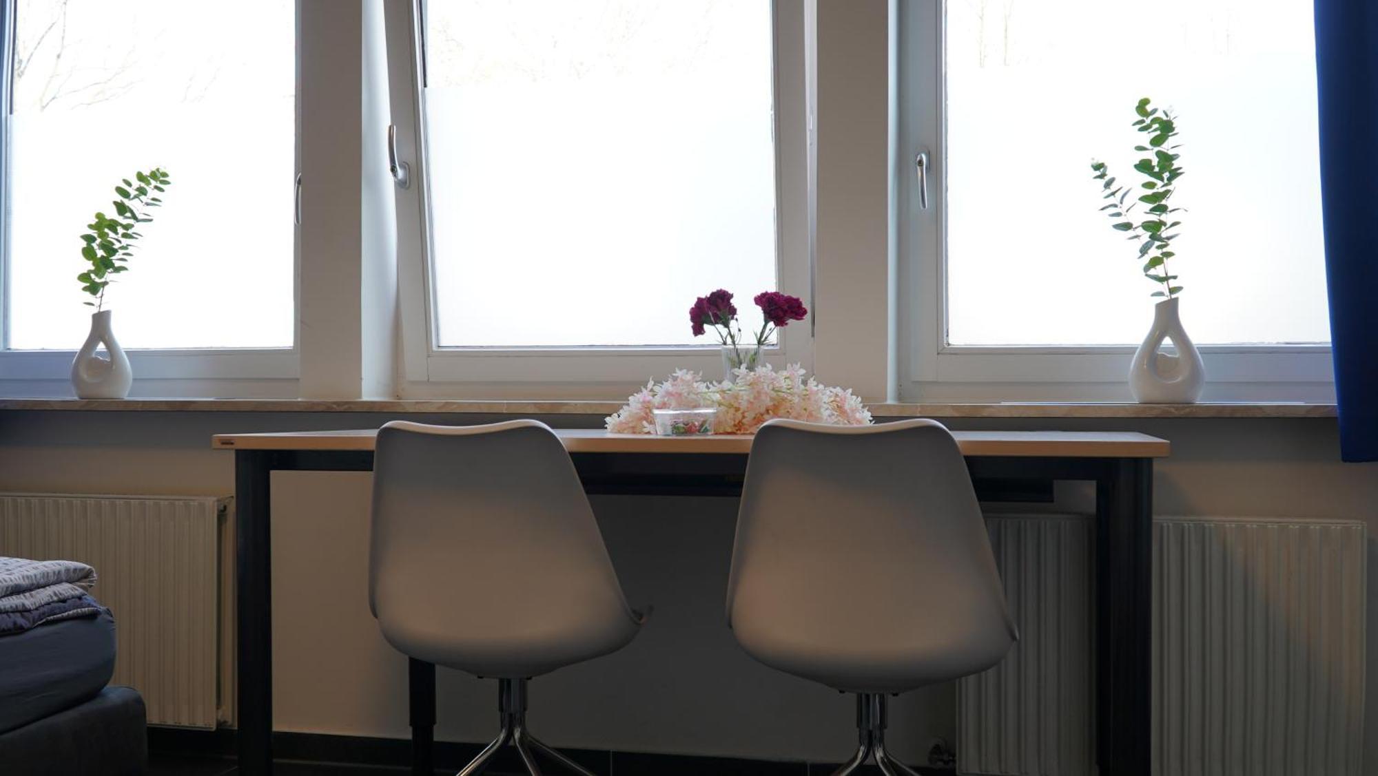 Mk Hostel Oyten - Free Wifi & Parking - 24H Check-In Bagian luar foto